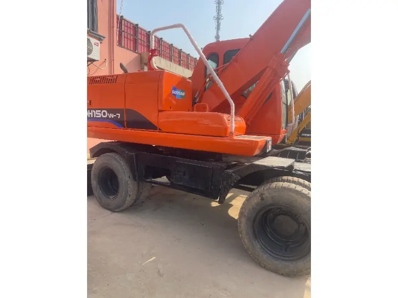 Doosan DH150W-7 Wheel Excavator