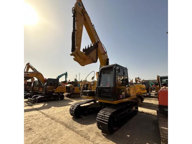Excavatrice Caterpillar 312D2GC