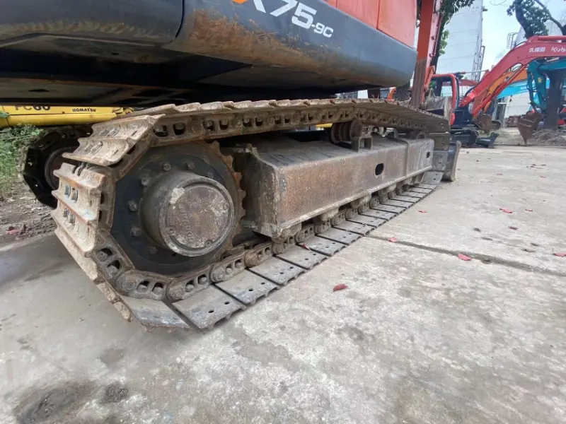 Escavadeira Doosan DX75 usada