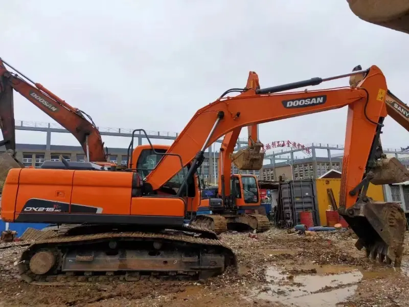 Doosan DX215 Excavator