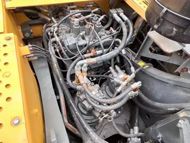 حفارة فولفو EC460BLC