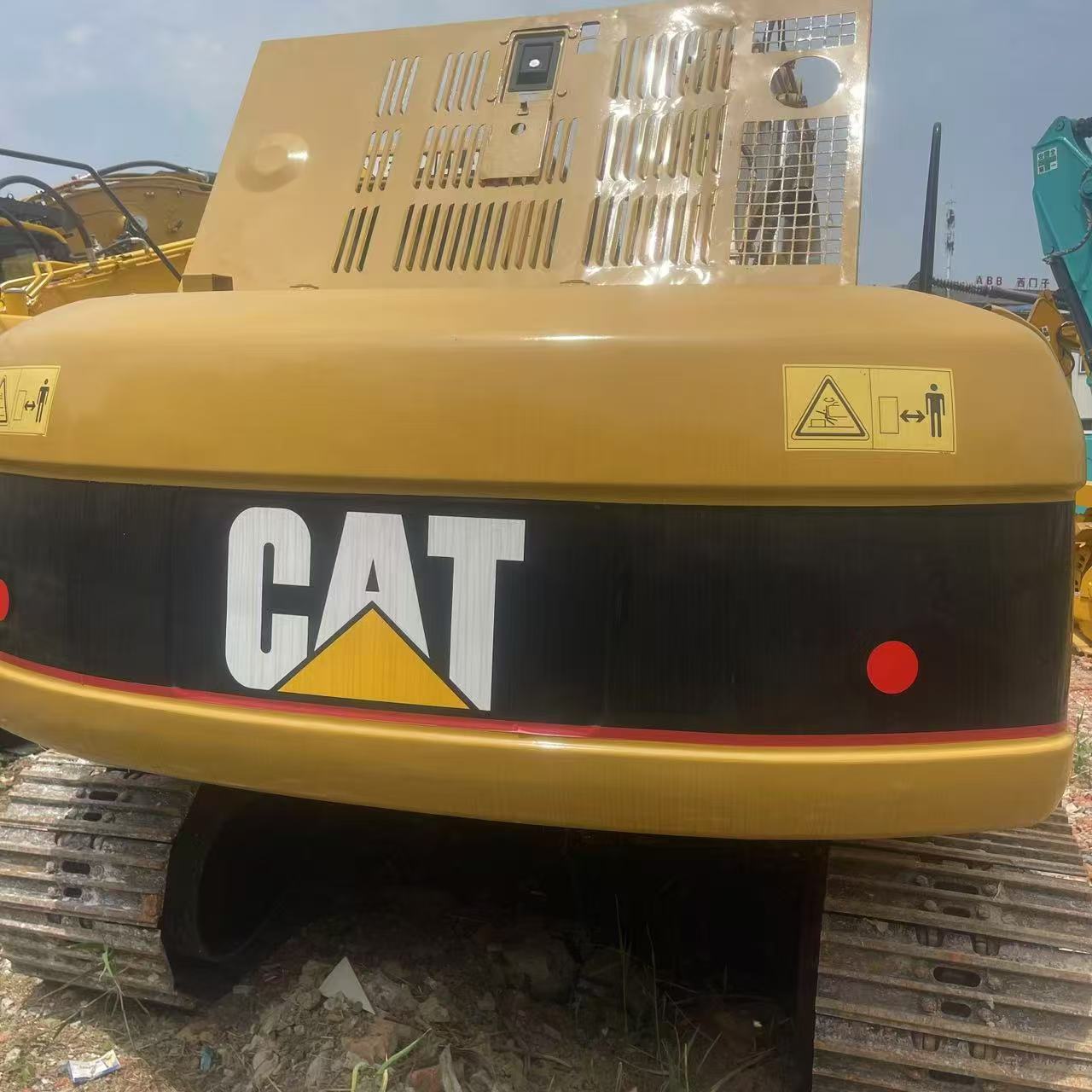 Caterpillar 320C Excavator