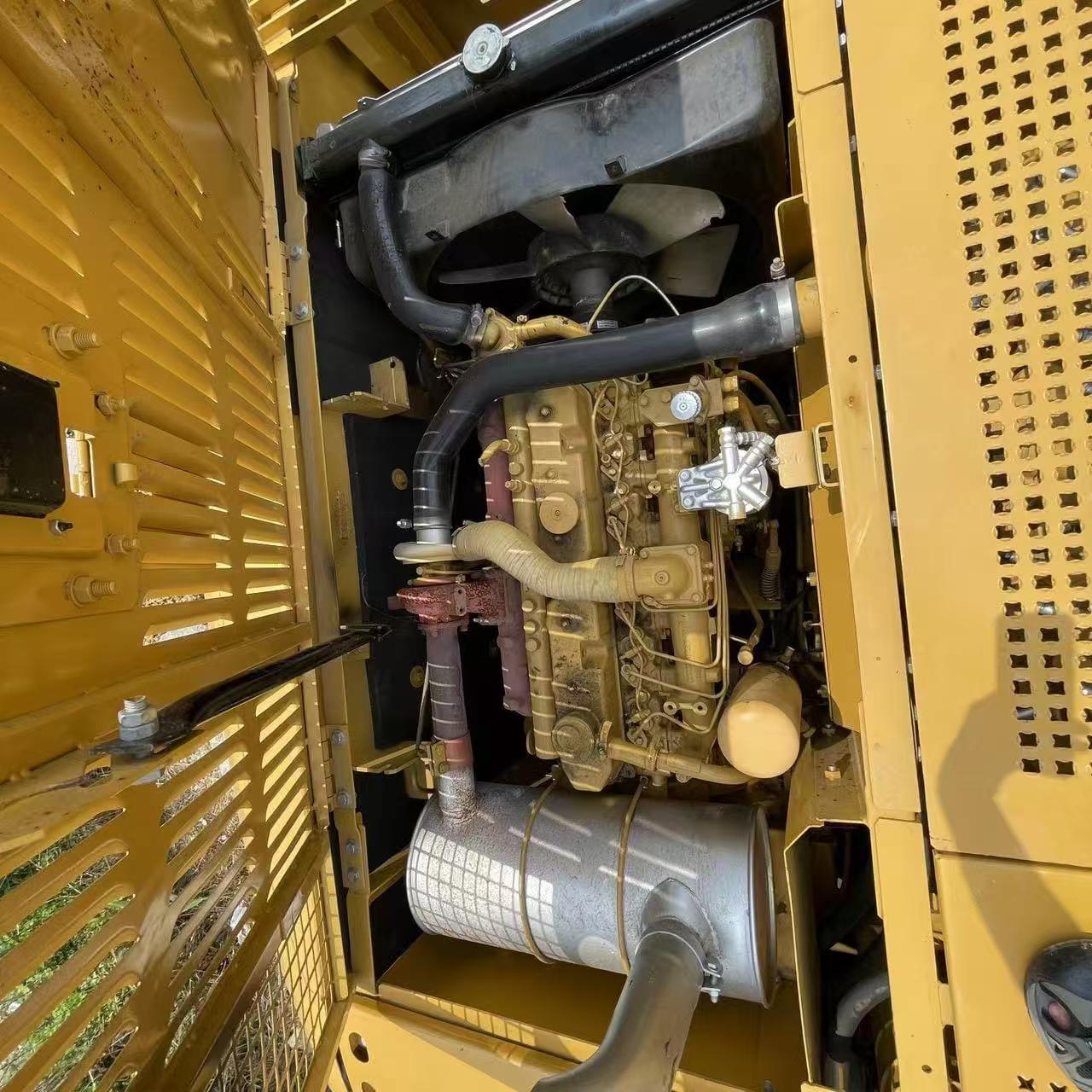 Caterpillar 320C Excavator