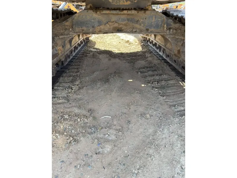 Excavadora XCMG XE700D