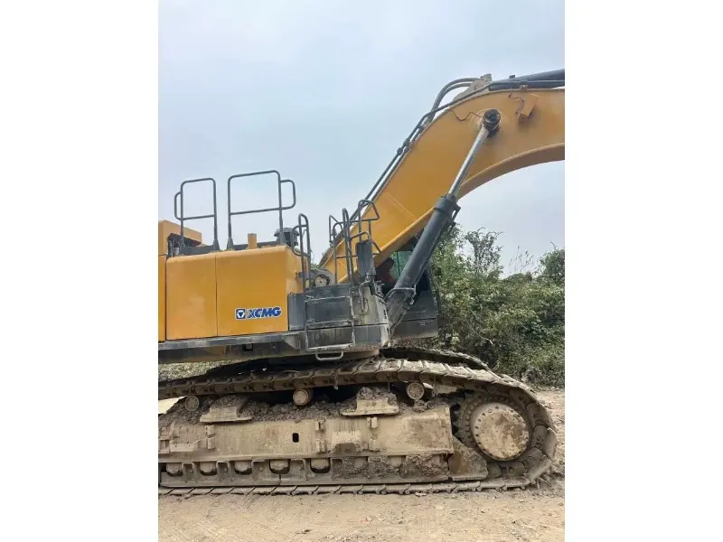 Excavadora XCMG XE750D