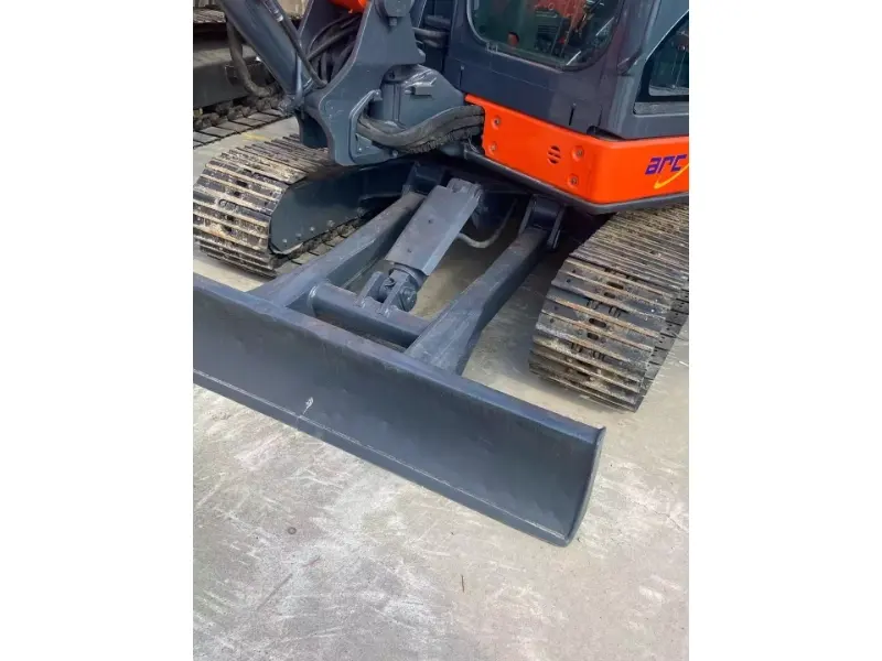 Hitachi ZX60U Excavator