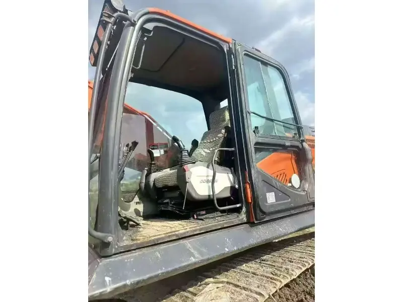 Экскаватор Doosan DX380-9C