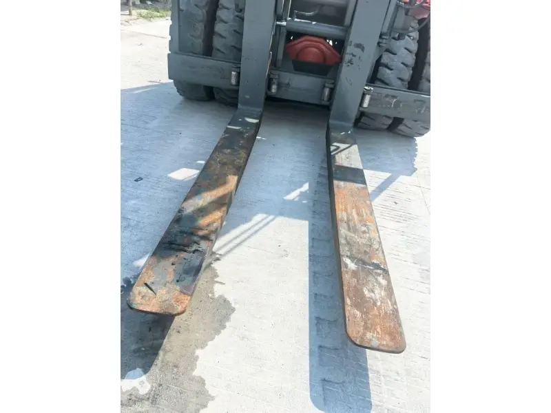 Used Heli 250 Forklift