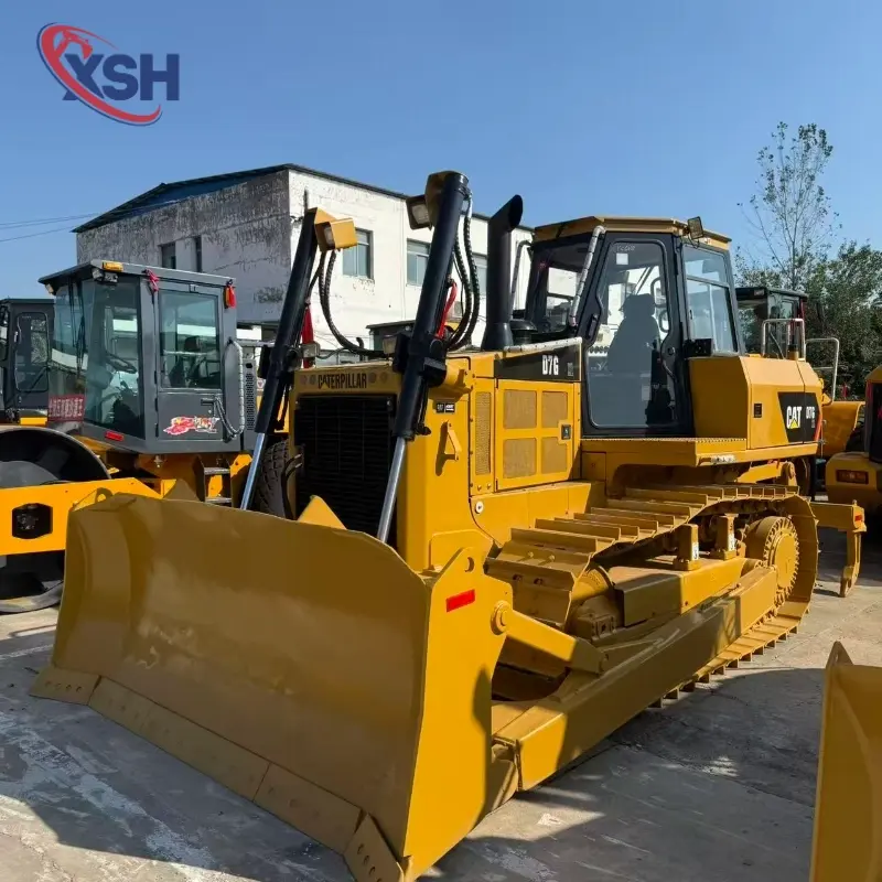 Used Caterpillar D7GxL loader