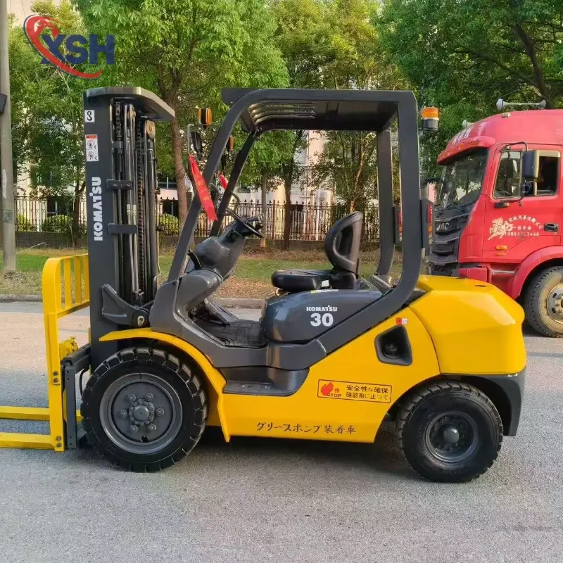 Used Komatsu 3-ton forklift