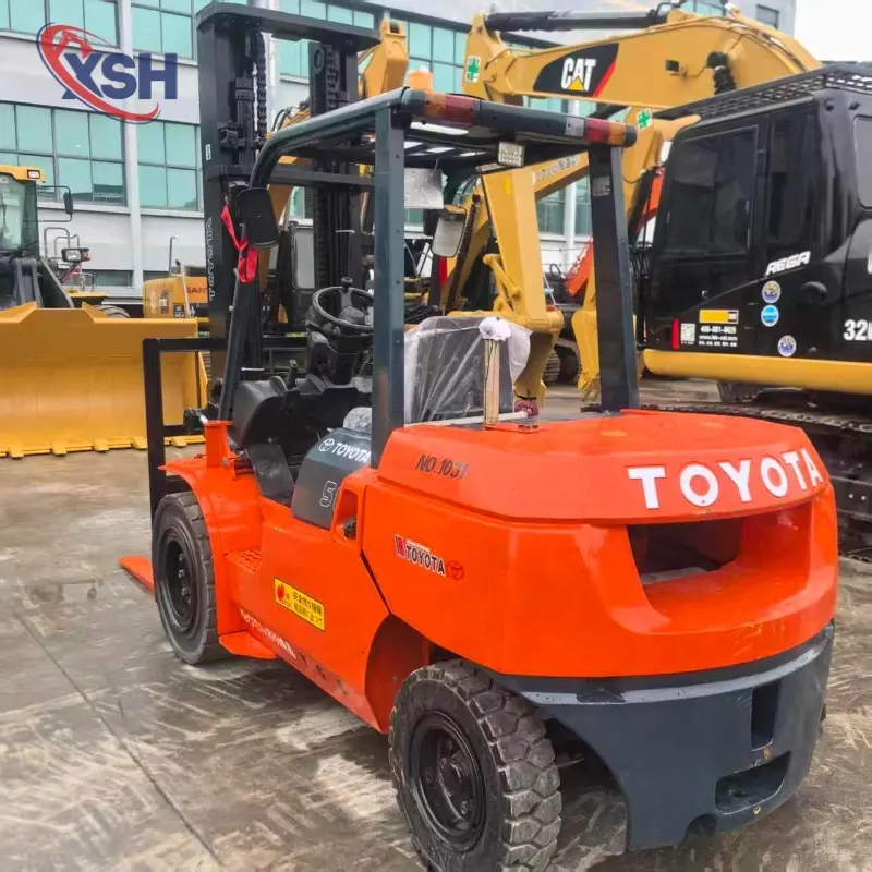 Used Toyota 5-ton forklift