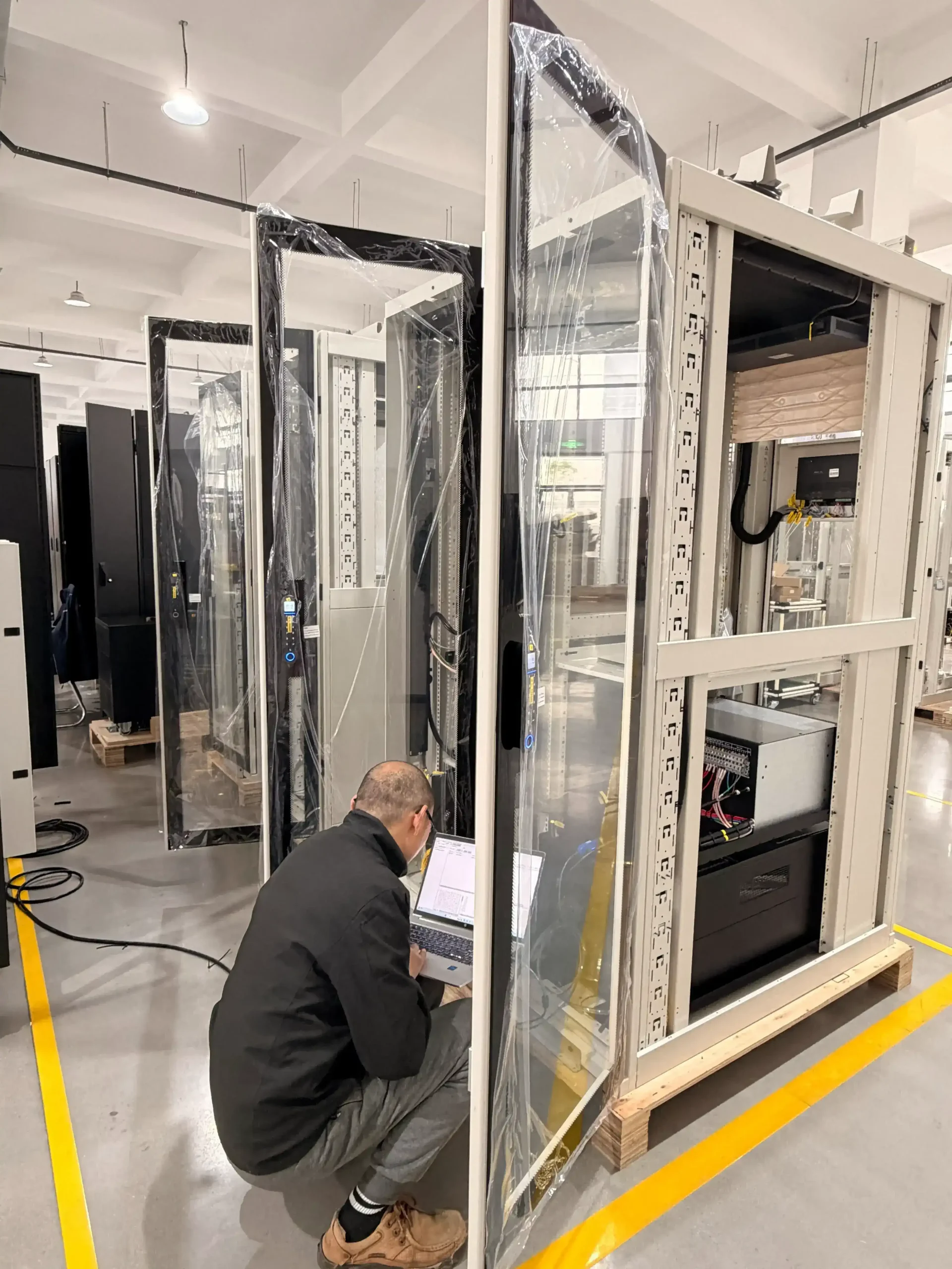 Contenedores refrigerados por líquido modulares