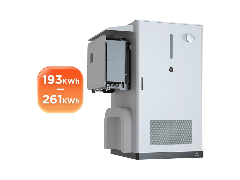 Solvic 193-261KWH liquid cooling battery cabinet front and side view – liquid cooling pipes and heat exchanger connections on side panel, front access doors with security locks, LED indicators and emergency stop, high-density LFP storage for commercial and utility BESS projects