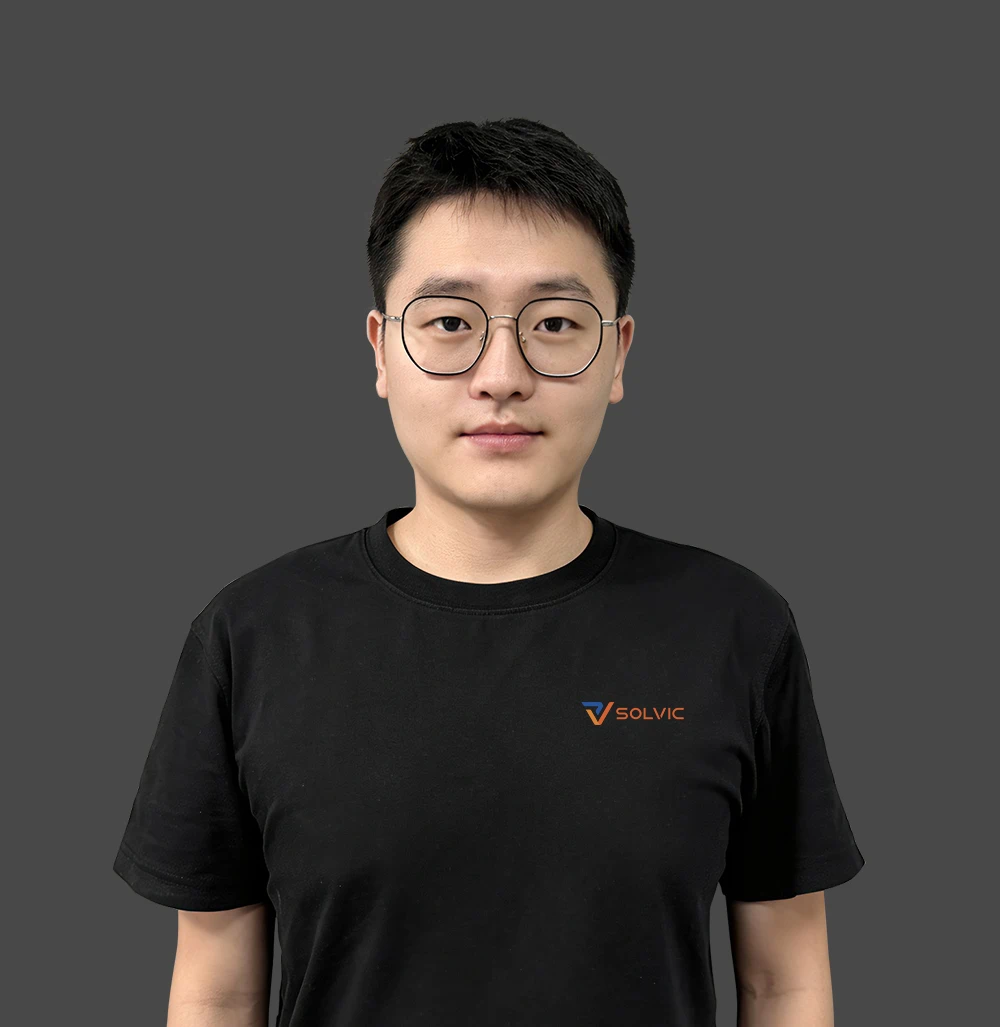 Jay – Sales Director at Solvic Power – solar PV storage solutions expert