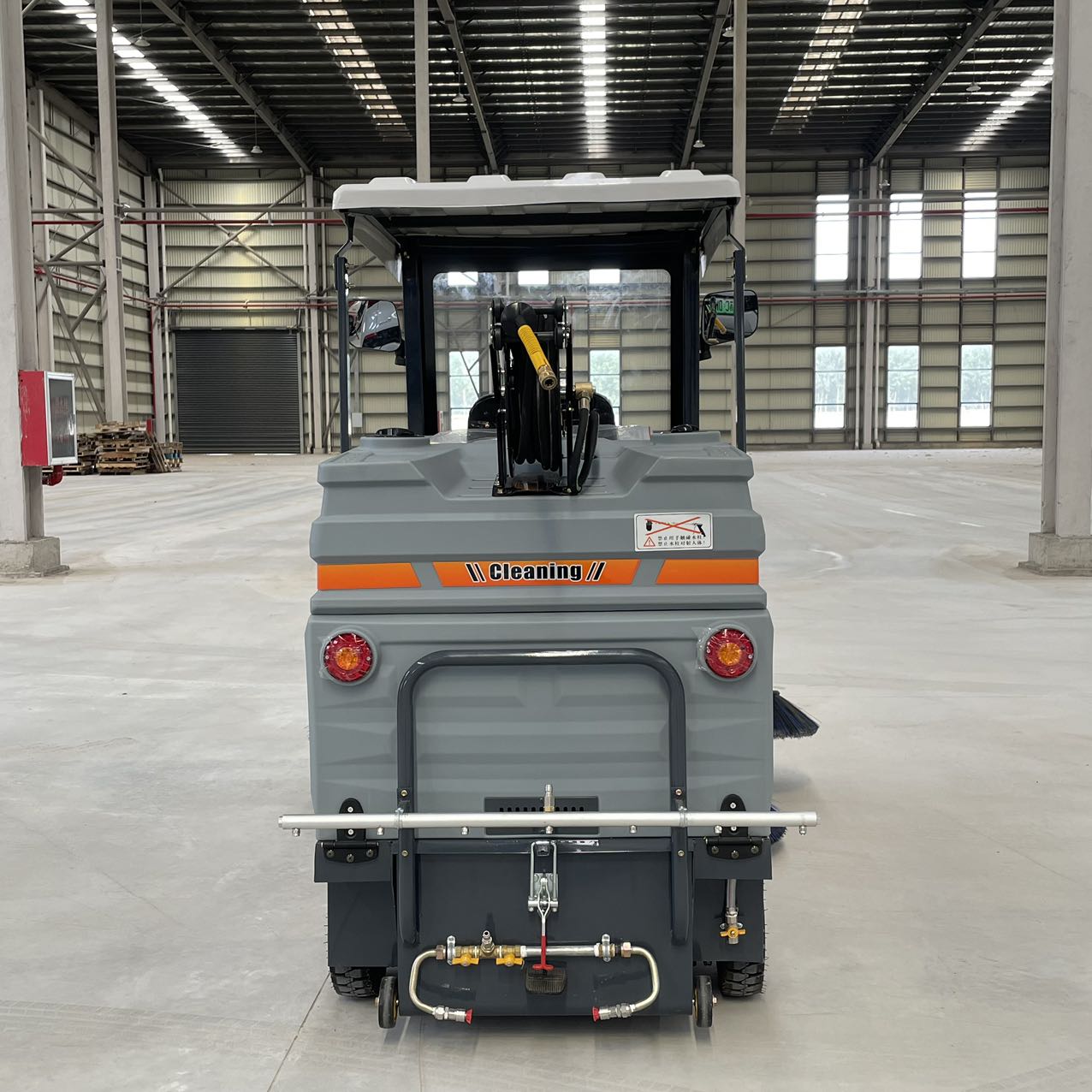 ST-A120 Industrial Sweeper for Sale-Trash Bin CAN