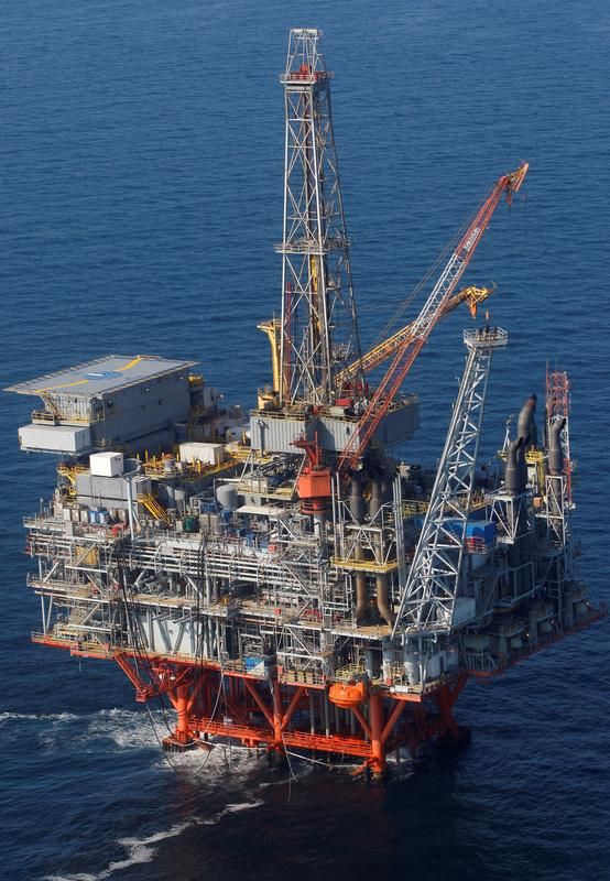 FRP grating on offshore drilling rigs