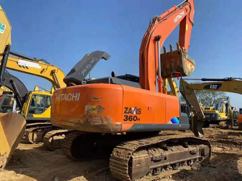 Used Hitachi360 excavator
