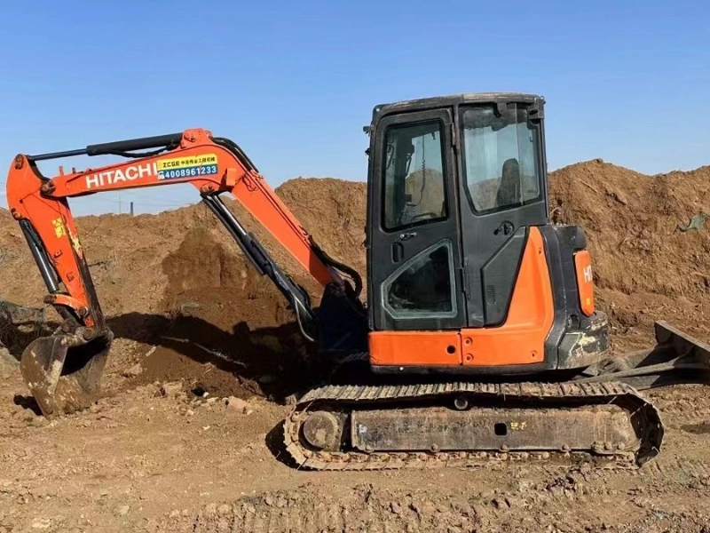 Used Hitachi55 excavator