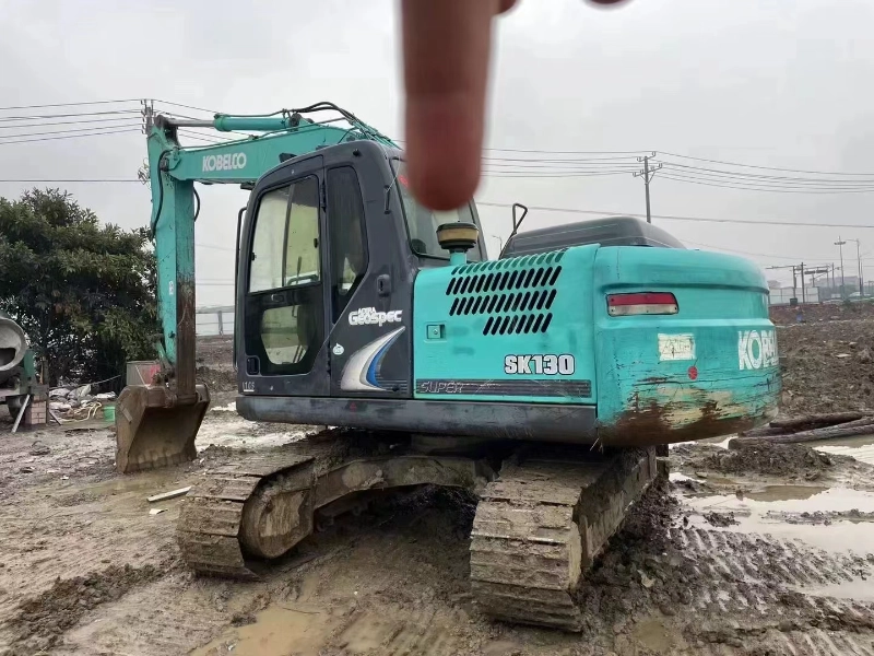 Used Kobelco130 excavator2