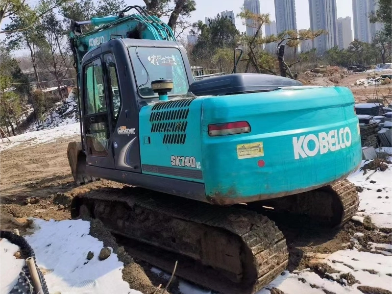 Used Kobelco140 excavator1