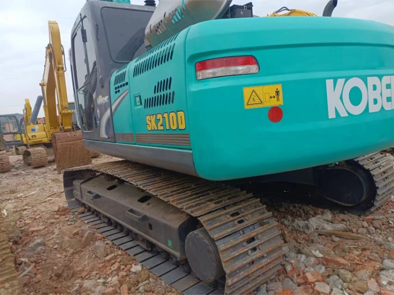 Used Kobelco210 excavator1