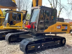 Used SANY215 excavator