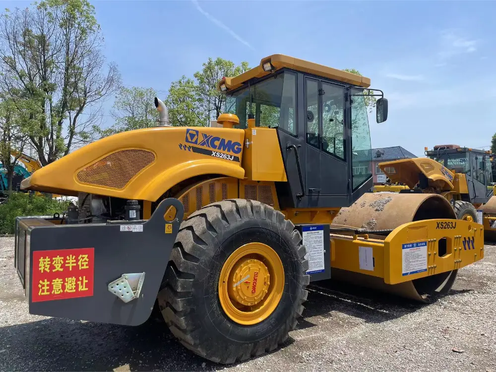 Used XCMG XS263J Roller2