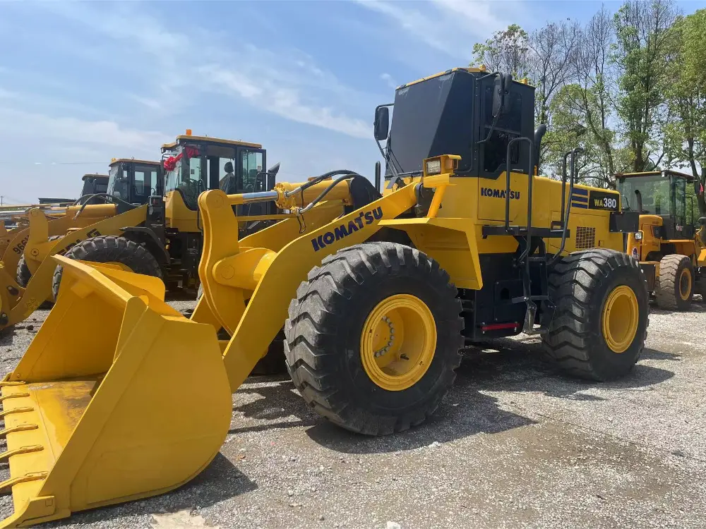 used komatsu loader