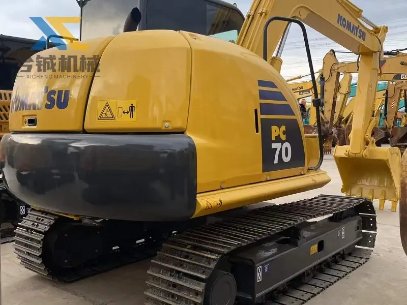 90% new second hand KOMATSU PC70-8 excavator for construction