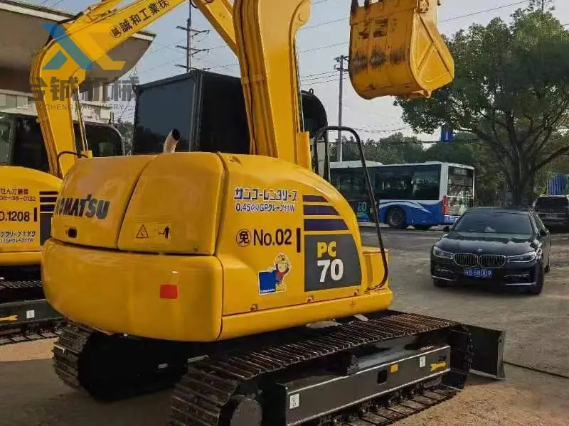 90% new second hand KOMATSU PC70-8 excavator for construction industry