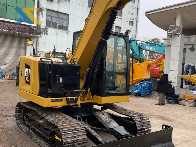 China Cat 307.5 Mini Used Hydraulic Competitive Price Excavators with CEEPA certificate (25)