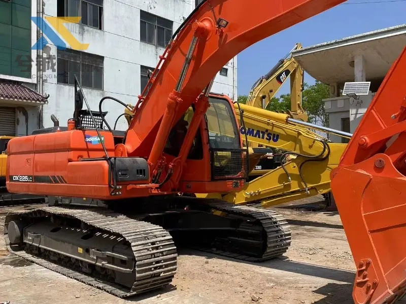 Discount Doosan DX225LC Hydraulic Excavator Second Hand Supplier