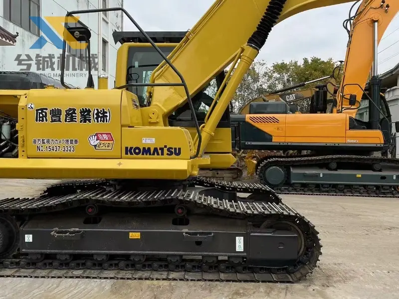 Fuel efficient high quality Used KOMATSU PC200-8 excavator