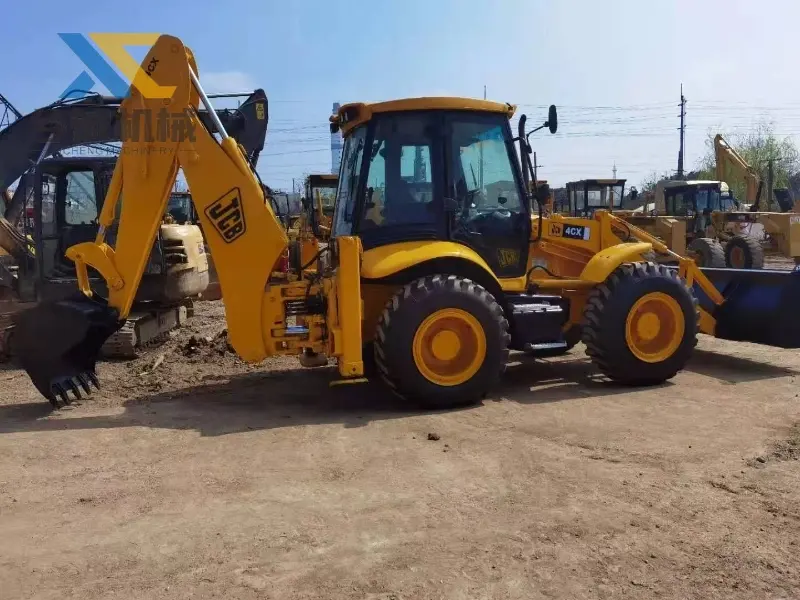 JCB 4CX Backhoe Loader (5)