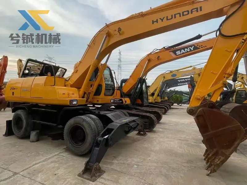 Original Korea Second hand Hyundai 210w Wheel Excavator