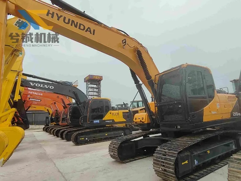 Used Hyundai 220LC-9S Construction Equipment for sale