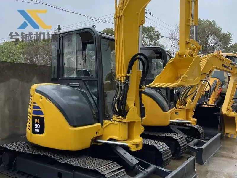 حفارة KOMATSU PC5OMR الموفرة للوقود مستعملة