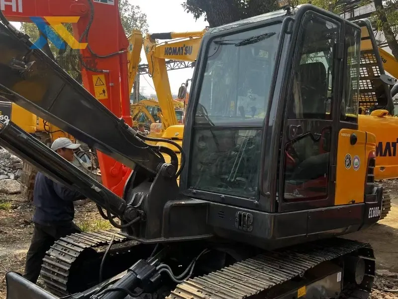 Used excavator Volvo Ec60 high Performance heavy duty digger machine