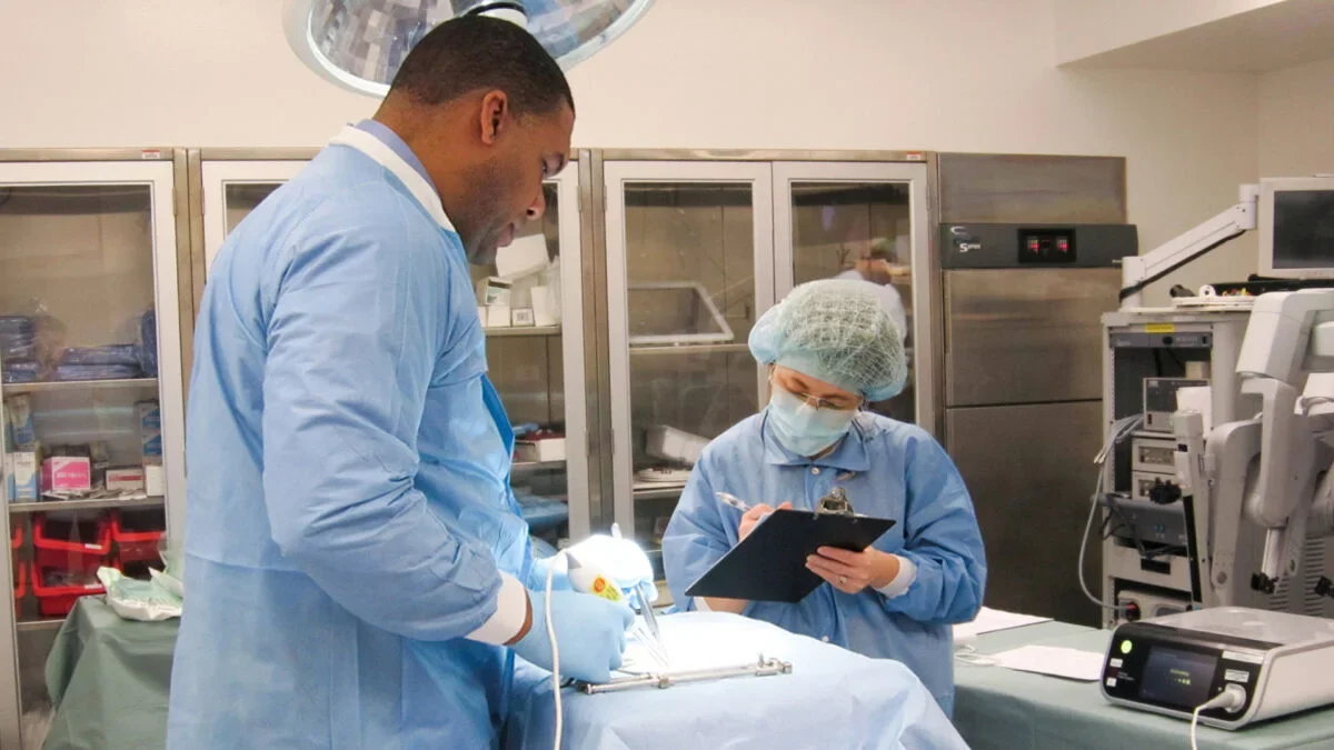 Contamination Risks in Sterile Cleanrooms