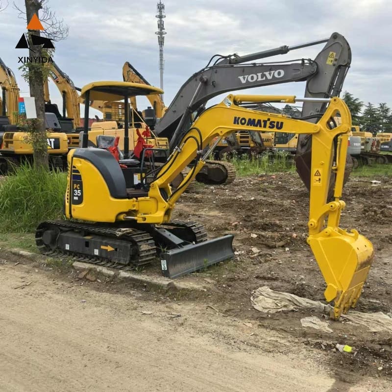 Used Komatsu PC35 Mini Crawler Excavator Construction Machinery Equipment