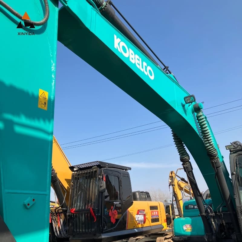 Strong Power Multi Used Durable Large Crawler Hydraulic Excavator Kobelco 200 Digger