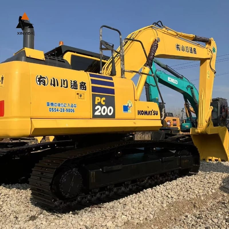 Komatsu200