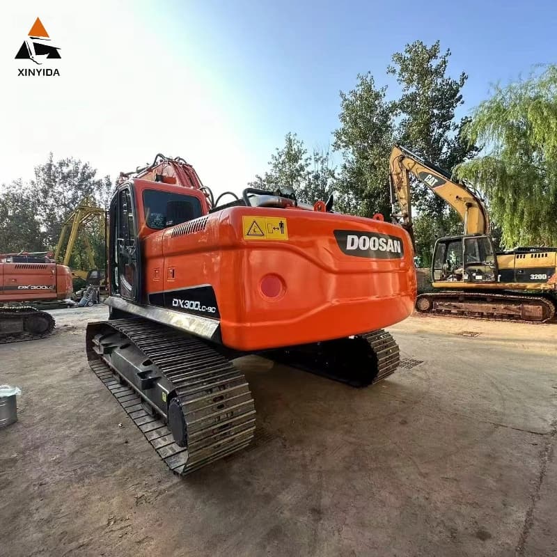 Used Extreme Doosan 300 Excavator For Sale