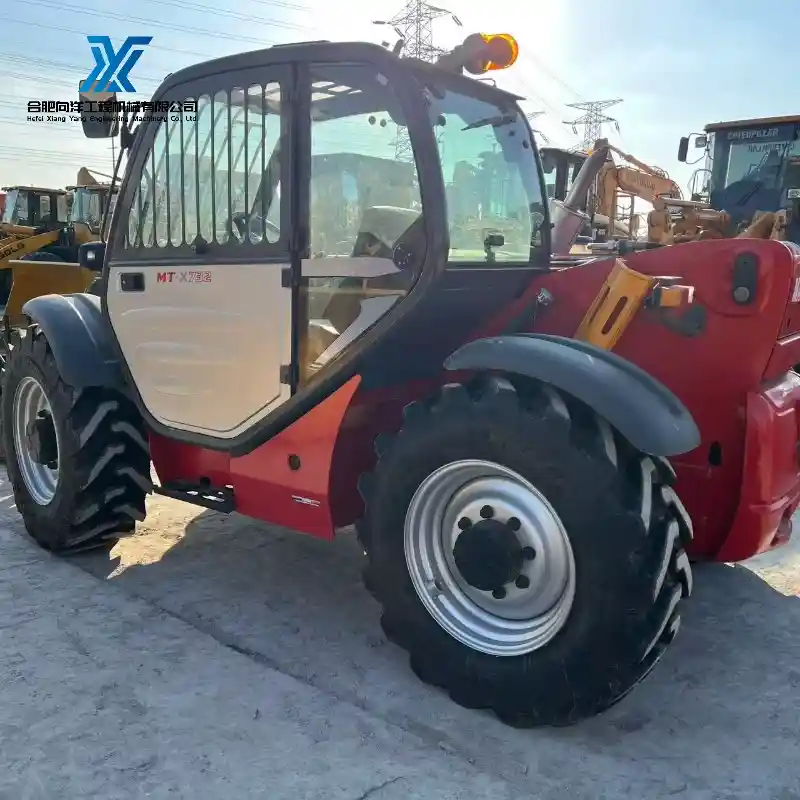 Affordable Used Manitou MT-X732 Telehandler Ideal for Industrial Material Handling