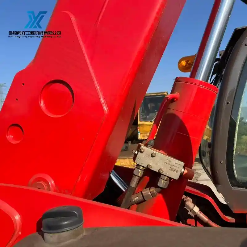 Affordable Used Manitou MT X732 Telehandler Ideal for Industrial Material Handling 4