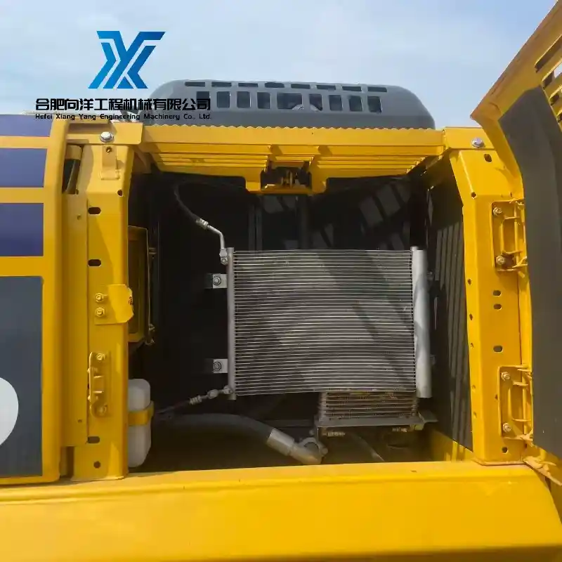 Classic Used Komatsu PC200 Excavator Multi Working Condition Adaptable 12