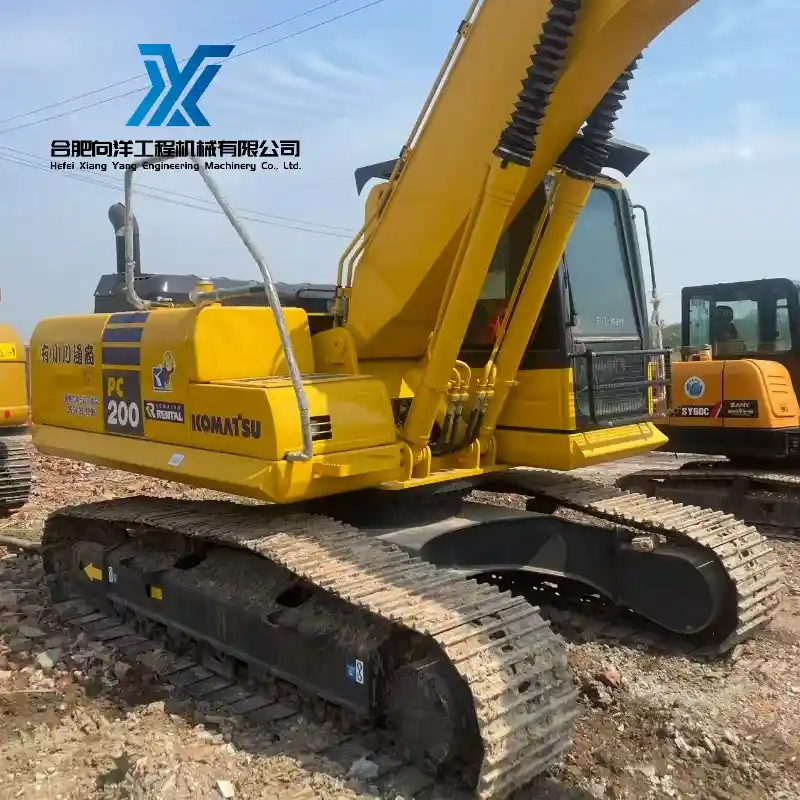 Classic Used Komatsu PC200 Excavator Multi-Working Condition Adaptable