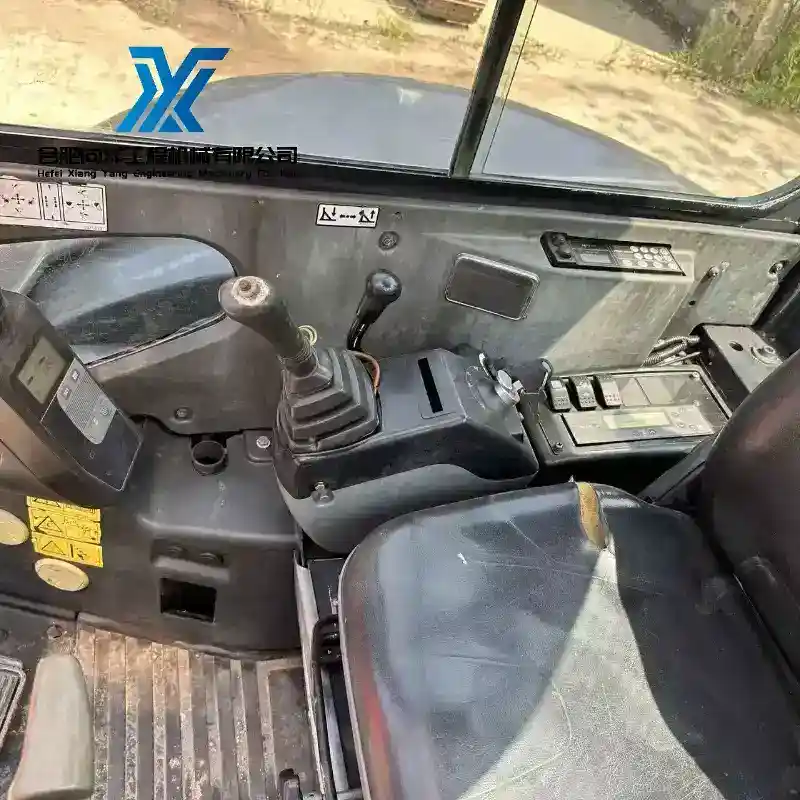 Pre Owned Hitachi ZX50 Mini Crawler Excavator 3