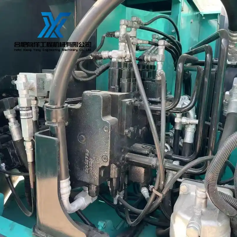 Second Hand KOBELCO SK75 Crawler Excavator Original Paint Well Maintained Equipment 11
