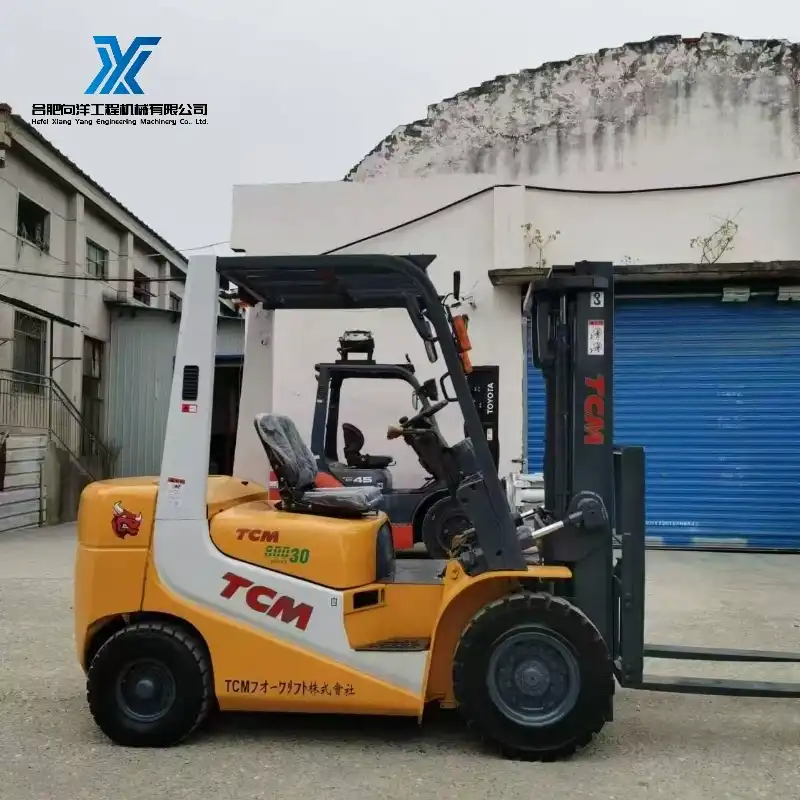 Used TCM FD30T8 3 Ton Diesel Forklift with Isuzu Engine for Factory Material Handling